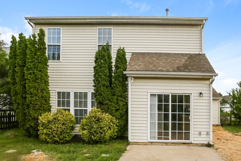 2,235/Mo, 11928 Creek Turn Dr Charlotte, NC 28278 Rear View