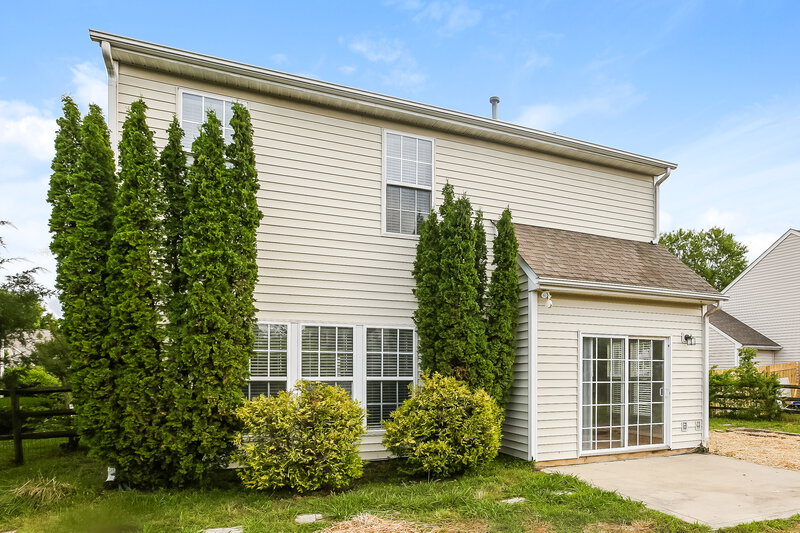 2,235/Mo, 11928 Creek Turn Dr Charlotte, NC 28278 Rear View 2