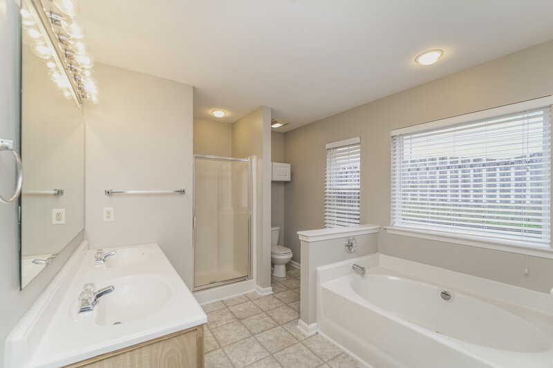 2,055/Mo, 1013 Tiger Eye Ave Indian Trail, NC 28079 Main Bathroom View