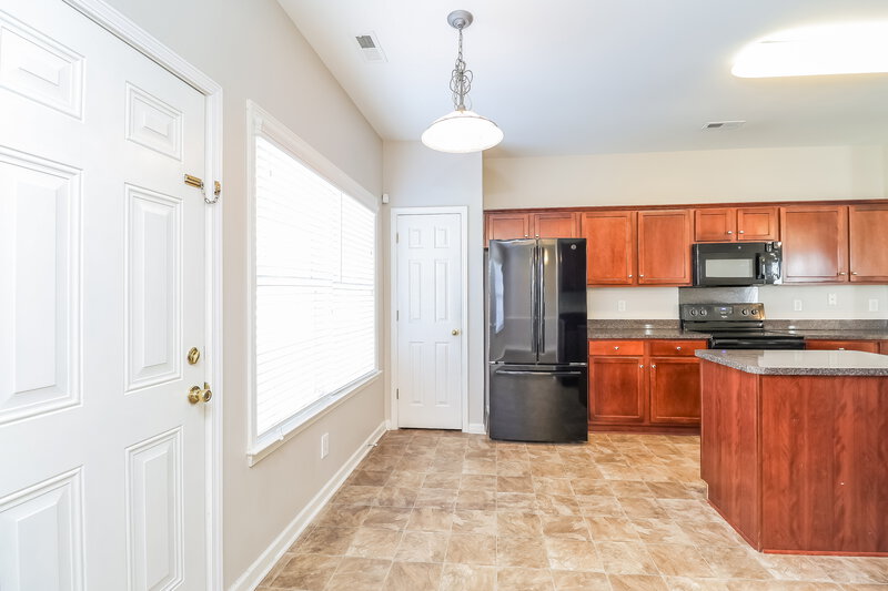2,220/Mo, 11428 Lamoille Ln Charlotte, NC 28278 Breakfast Nook View