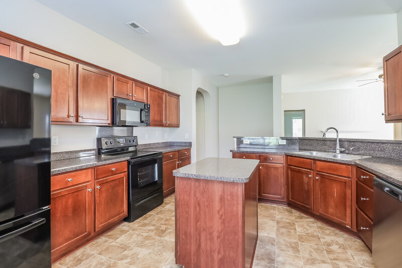 2,220/Mo, 11428 Lamoille Ln Charlotte, NC 28278 Kitchen View 2