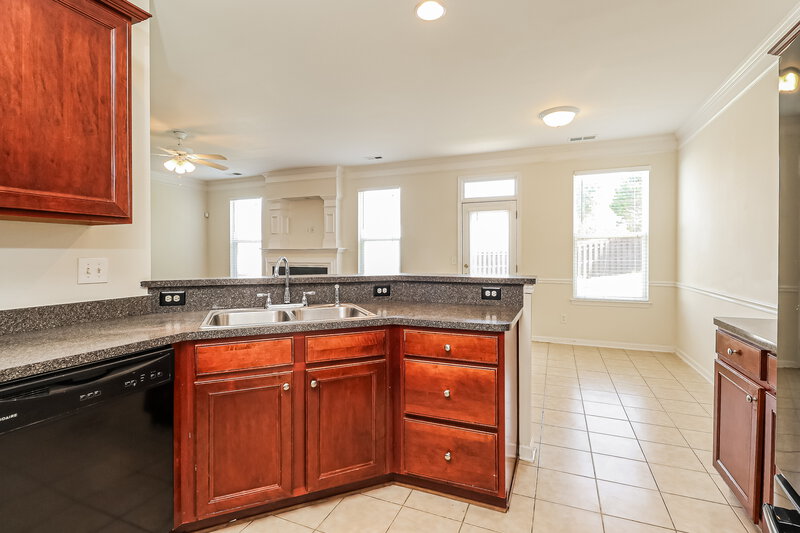 2,350/Mo, 6908 Sequoia Hills Dr Harrisburg, NC 28075 Kitchen View