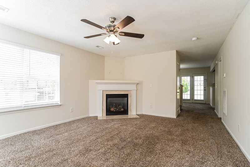 1,985/Mo, 6846 Squirrels Foot Ct Charlotte, NC 28217 Living Room View 3