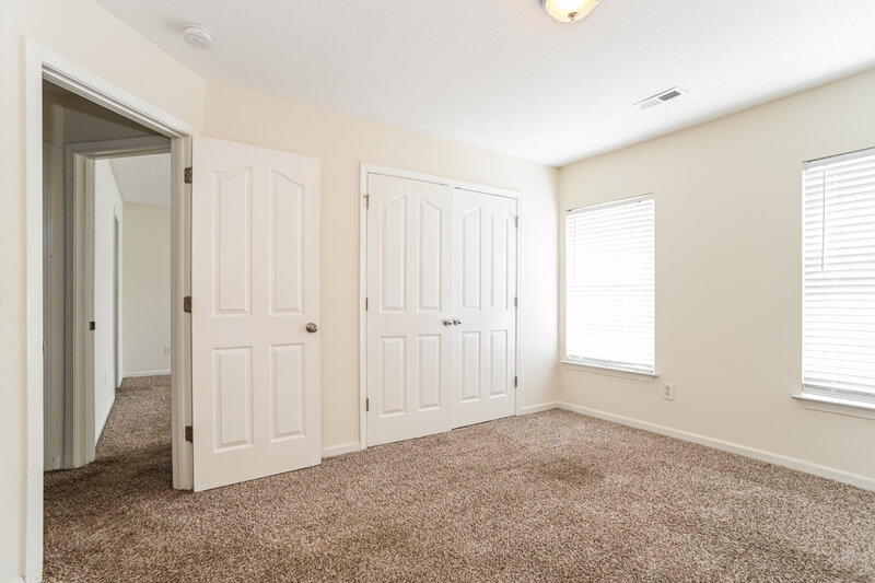 1,985/Mo, 6846 Squirrels Foot Ct Charlotte, NC 28217 Main Bedroom View