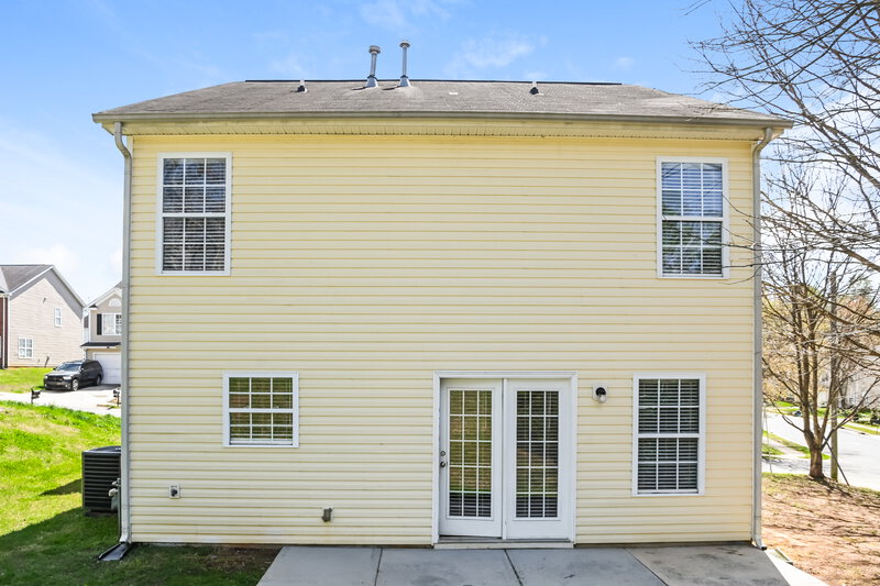 1,985/Mo, 6846 Squirrels Foot Ct Charlotte, NC 28217 Rear View