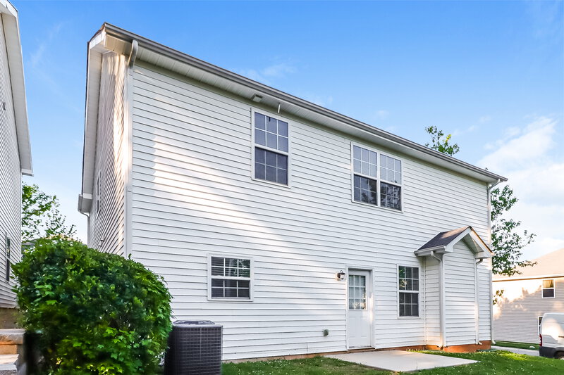 2,290/Mo, 4503 Clymer Ct Charlotte, NC 28269 Rear View