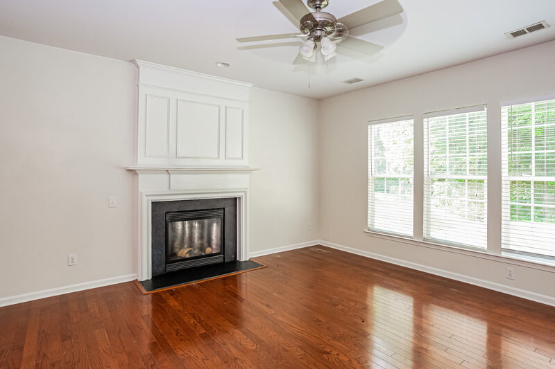 2,520/Mo, 11240 Cypress View Dr Charlotte, NC 28262 Living Room View