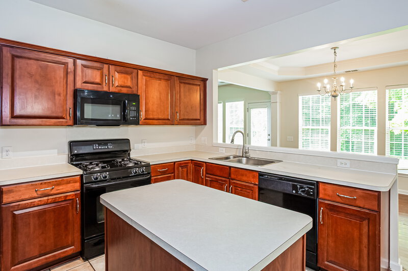 2,520/Mo, 11240 Cypress View Dr Charlotte, NC 28262 Kitchen View