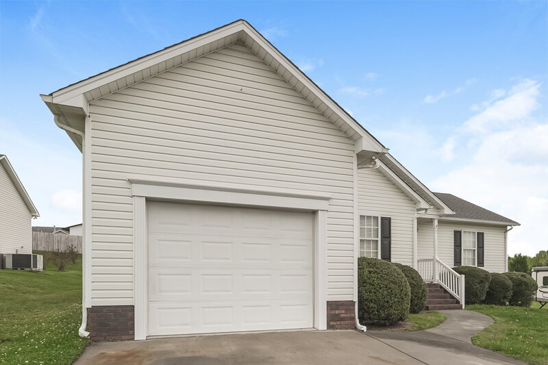 1,750/Mo, 4512 Carol Ct Concord, NC 28025 Front View