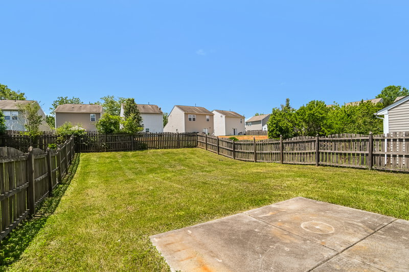 1,970/Mo, 2222 Buckleigh Dr Charlotte, NC 28215 Rear View 2