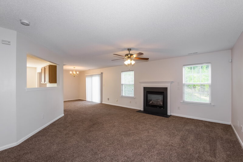 2,095/Mo, 14014 Riding Hill Ave Charlotte, NC 28213 Misc View 2