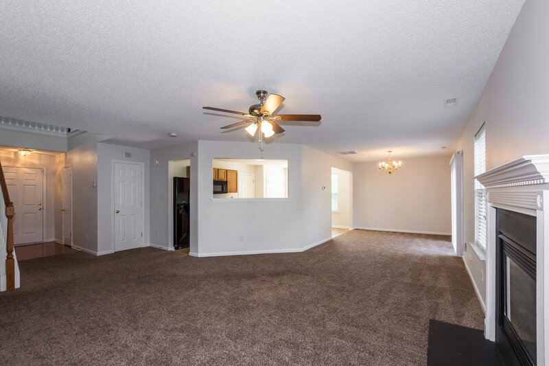 2,095/Mo, 14014 Riding Hill Ave Charlotte, NC 28213 Misc View 3
