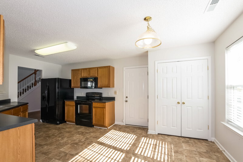 2,095/Mo, 14014 Riding Hill Ave Charlotte, NC 28213 Misc View 4