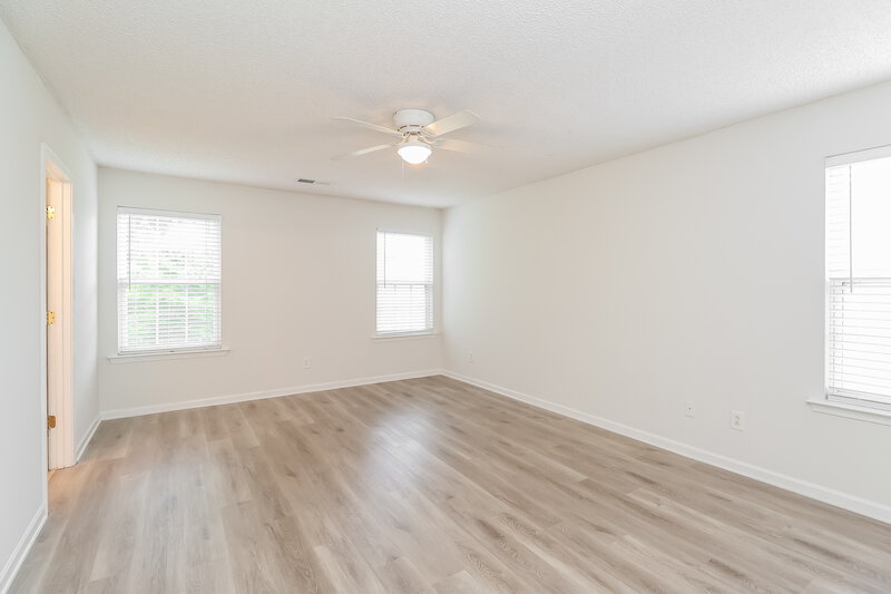 1,960/Mo, 14014 Riding Hill Ave Charlotte, NC 28213 Main Bedroom View