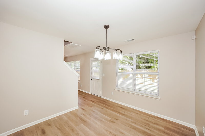 1,855/Mo, 1421 Braveheart Ln Charlotte, NC 28216 Dining Room View
