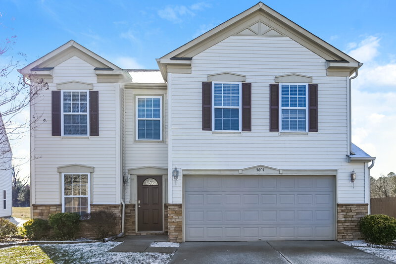 2,120/Mo, 5601 Hammermill Dr Harrisburg, NC 28075 External View