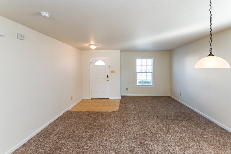 2,120/Mo, 5601 Hammermill Dr Harrisburg, NC 28075 Living Room View 2