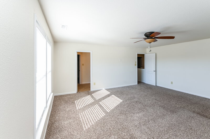 2,120/Mo, 5601 Hammermill Dr Harrisburg, NC 28075 Main Bedroom View 2