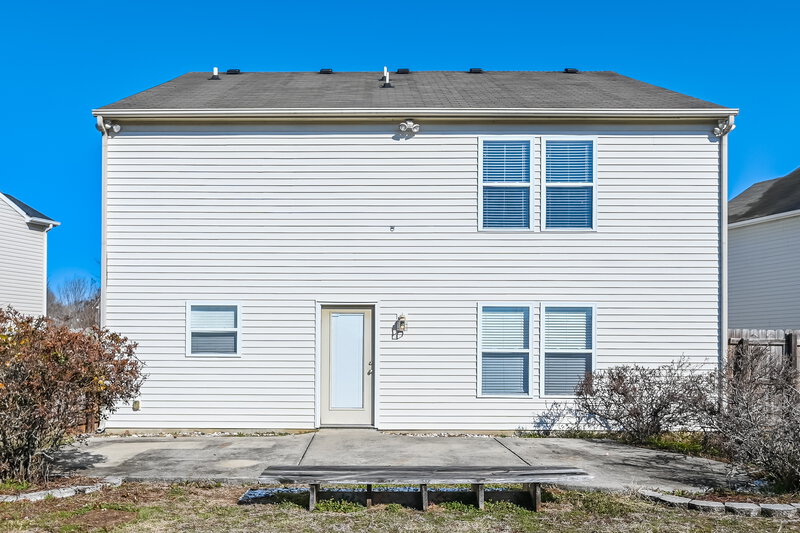 2,120/Mo, 5601 Hammermill Dr Harrisburg, NC 28075 Rear View