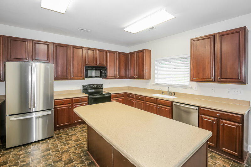 2,360/Mo, 7542 Brookwood Valley Ln Mint Hill, NC 28227 Kitchen View