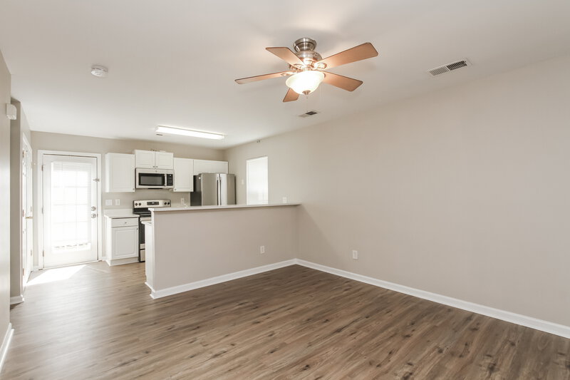 1,815/Mo, 12726 Candle Leaf Ct Charlotte, NC 28269 Living Room View 2