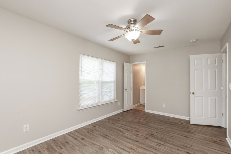 1,815/Mo, 12726 Candle Leaf Ct Charlotte, NC 28269 Main Bedroom View