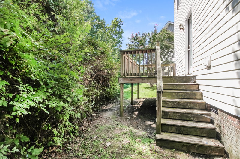 1,815/Mo, 12726 Candle Leaf Ct Charlotte, NC 28269 Rear View