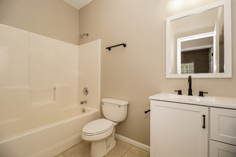 1,765/Mo, 2659 Captains Watch Kannapolis, NC 28083 Bathroom View