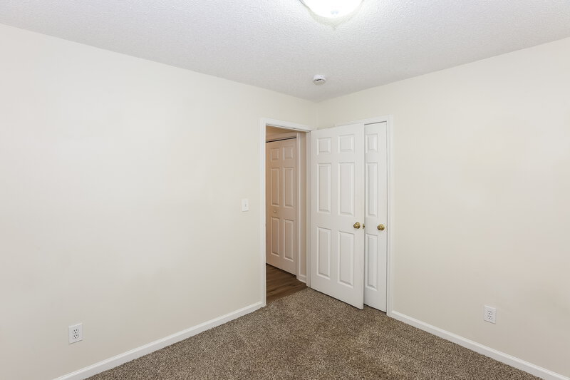 2,030/Mo, 15476 Stone Hollow Dr Huntersville, NC 28078 Bedroom View 2