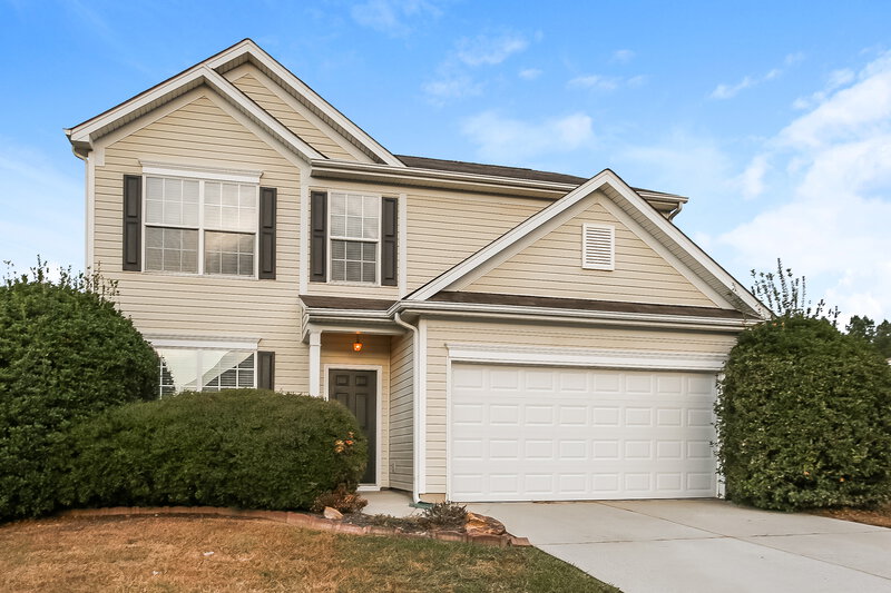 1,905/Mo, 5902 Ashebrook Dr Concord, NC 28025 Front View 2