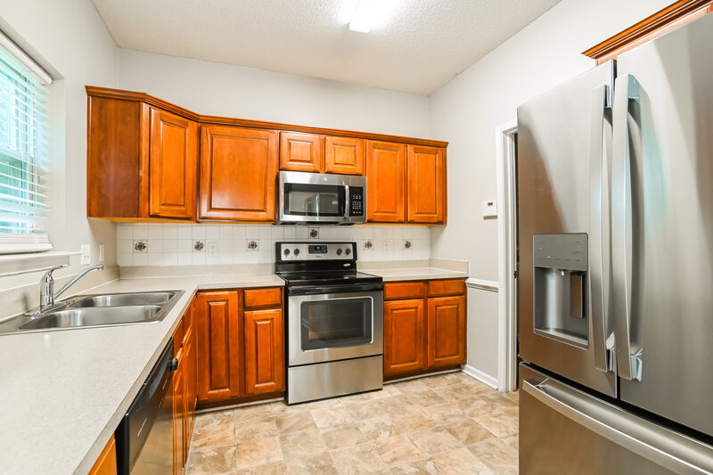 2,075/Mo, 3875 Griers Fork Dr Charlotte, NC 28273 Kitchen View