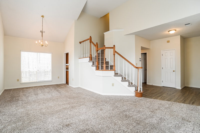 1,930/Mo, 7219 Reedy Creek Rd Charlotte, NC 28215 Living Room View