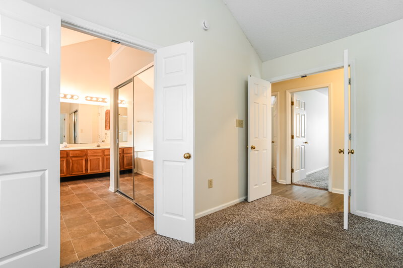 1,930/Mo, 7219 Reedy Creek Rd Charlotte, NC 28215 Main Bedroom View