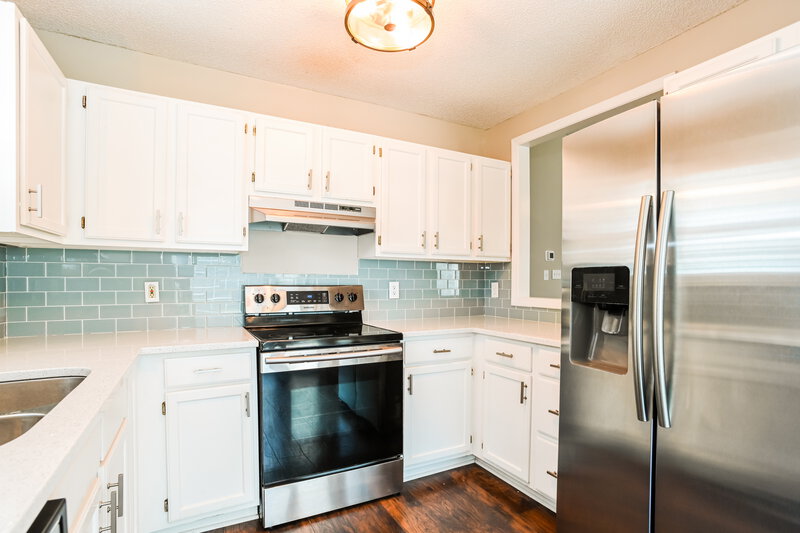 1,805/Mo, 13612 Bolingbrook Ln Charlotte, NC 28273 Kitchen View