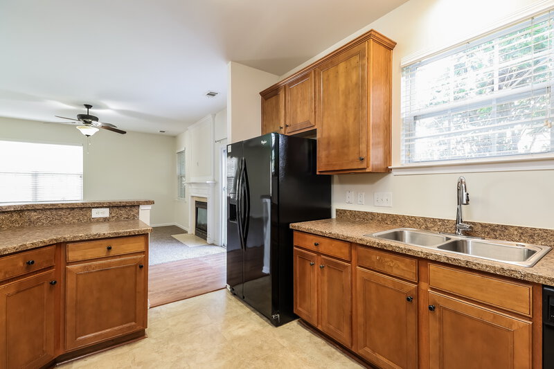 2,165/Mo, 9572 Turning Wheel Dr Charlotte, NC 28214 Kitchen View
