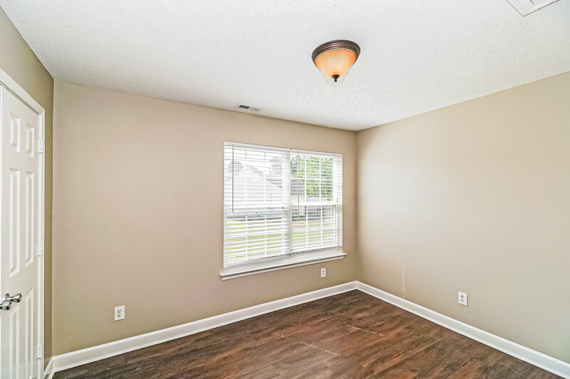 2,310/Mo, 710 Woodington Ln Charlotte, NC 28214 Bedroom View 2