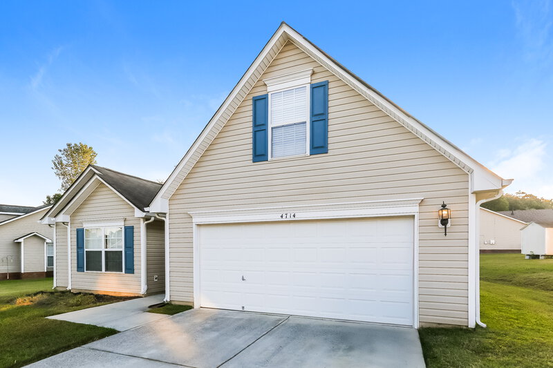1,950/Mo, 4714 Adamshire Ave Concord, NC 28025 Front View
