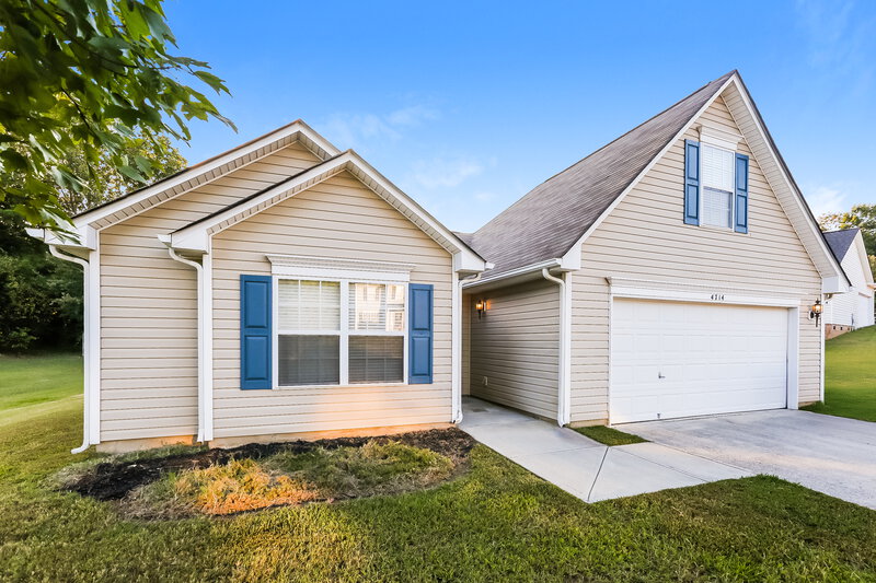 1,950/Mo, 4714 Adamshire Ave Concord, NC 28025 Front View 2