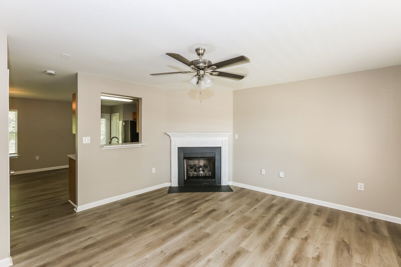 1,760/Mo, 6208 Stonefort Ct Charlotte, NC 28216 Living Room View