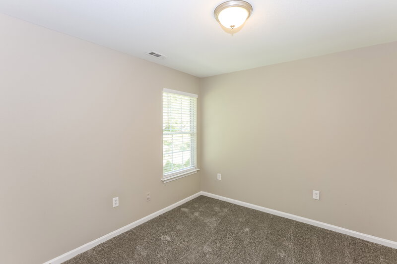 1,760/Mo, 6208 Stonefort Ct Charlotte, NC 28216 Bedroom View 2