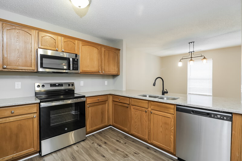 1,935/Mo, 2011 Dunsmore Ln Waxhaw, NC 28173 Kitchen View