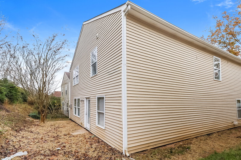 1,935/Mo, 2011 Dunsmore Ln Waxhaw, NC 28173 Rear View