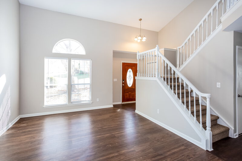 2,210/Mo, 1516 Gordon Walters Dr Charlotte, NC 28213 Living Room View