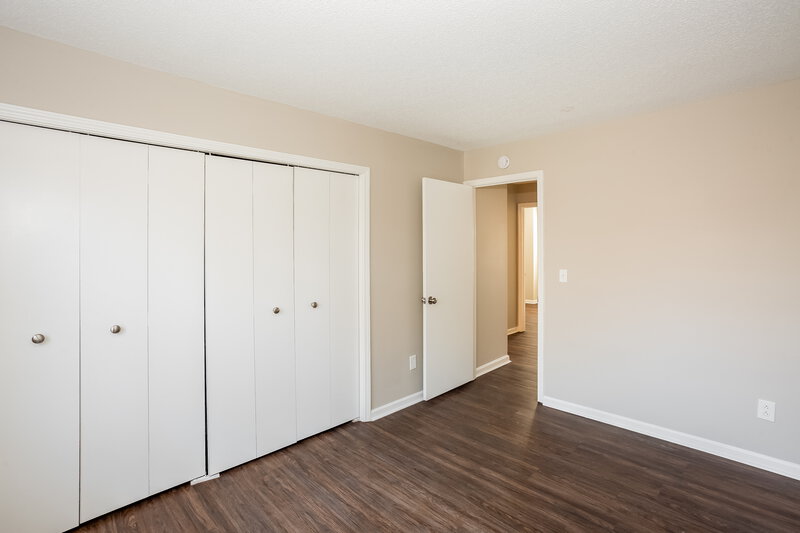 2,210/Mo, 1516 Gordon Walters Dr Charlotte, NC 28213 Main Bedroom View