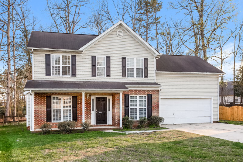 2,280/Mo, 1702 Cottage Creek Rd Indian Trail, NC 28079 Front View