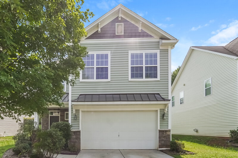 1,980/Mo, 11710 Sweetbriar Ridge Dr Charlotte, NC 28269 Front View