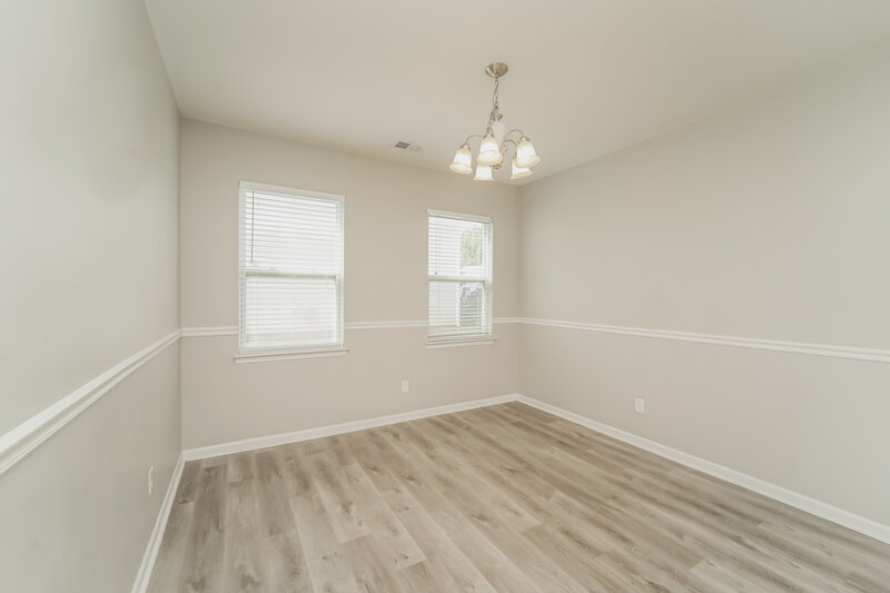 1,980/Mo, 11710 Sweetbriar Ridge Dr Charlotte, NC 28269 Dining Room View