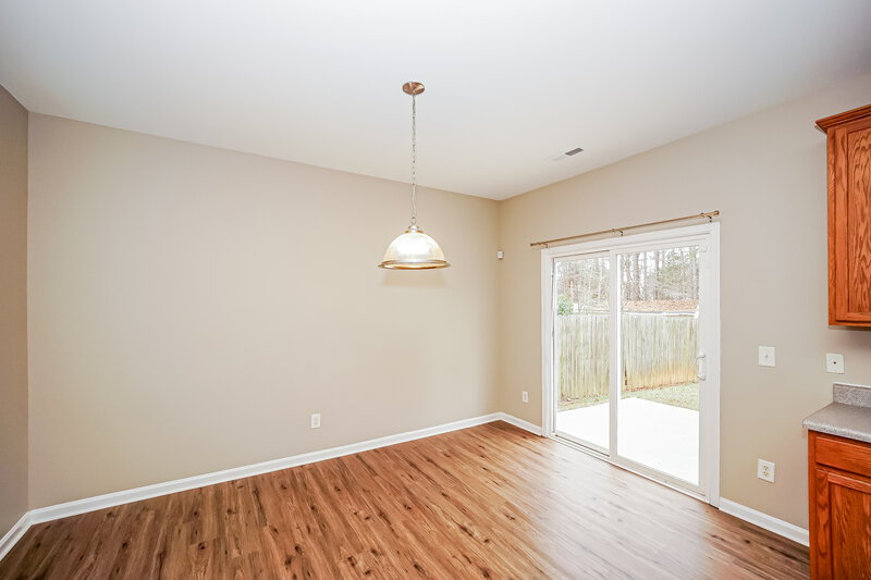 2,265/Mo, 8627 Oak Dr NE Charlotte, NC 28269 Dining Room View