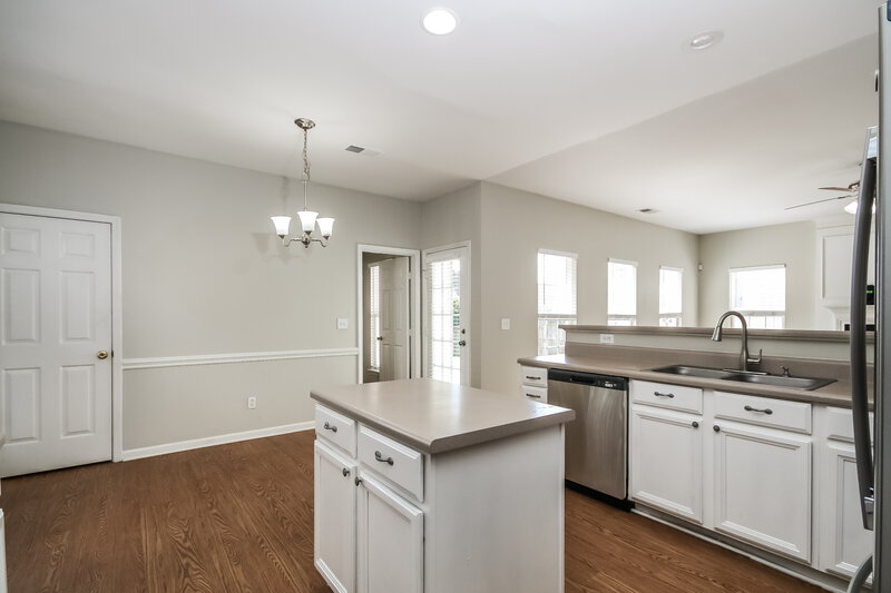 2,750/Mo, 537 Georgetown Dr NW Concord, NC 28027 Misc View 6