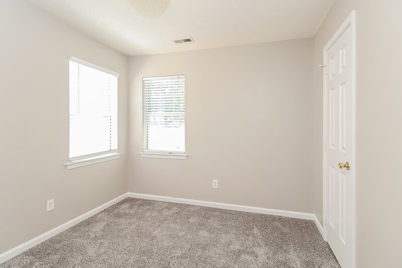 1,900/Mo, 7524 Heronwood Ln Charlotte, NC 28227 Bedroom View